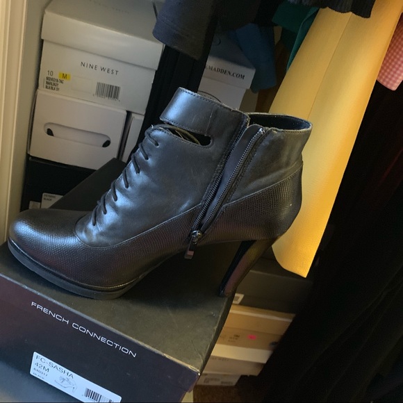 Booties - Picture 3 of 4